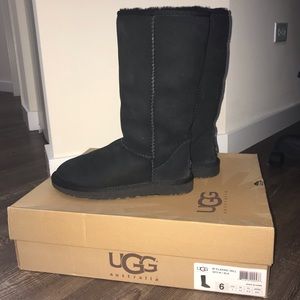 Black classic tall UGG Australia sheepskin boots